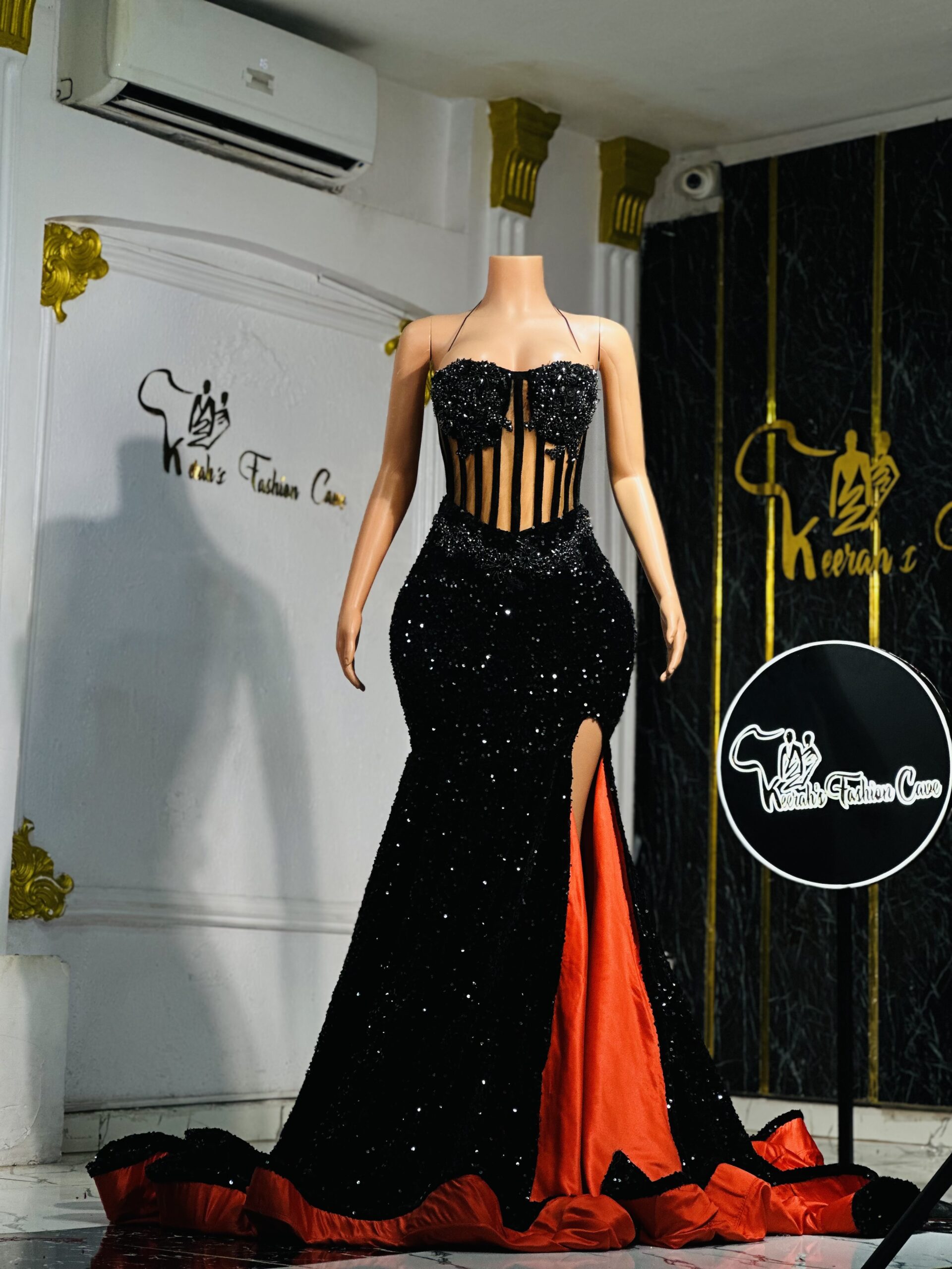 Kaular dress