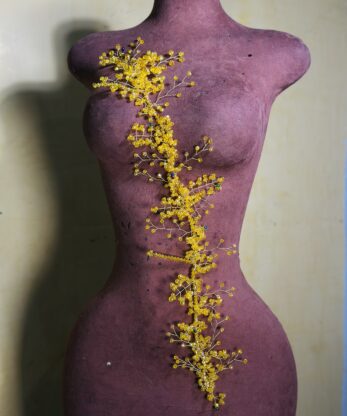 Rell wire works applique